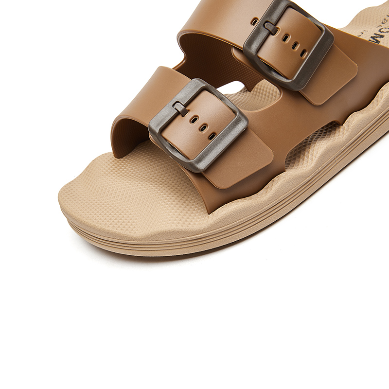 ユニセックス調節可能なバックル付きEVAスリッパ、超ソフト軽 - Kids Outdoor Shoes のレビューと価格