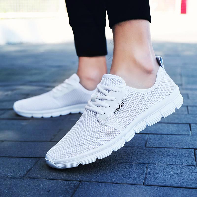 男性と女性のための通気性のあるスニーカー,「スポーツ,ランニ - Kids Outdoor Fort Ideas のレビューと価格